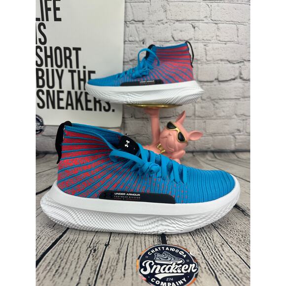 Athletic_Shoes